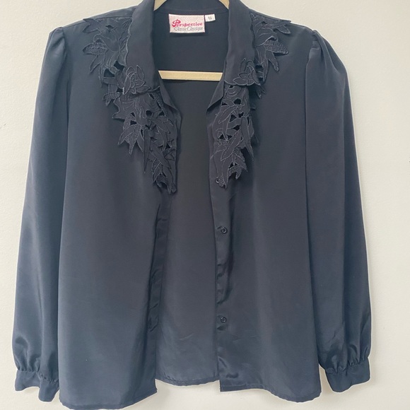 Vintage black shoulder-pad shirt - Picture 4 of 4